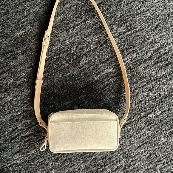 Jacquemus Women's Natural 'le Baneto' Shoulder Bag - Picture 6 of 11
